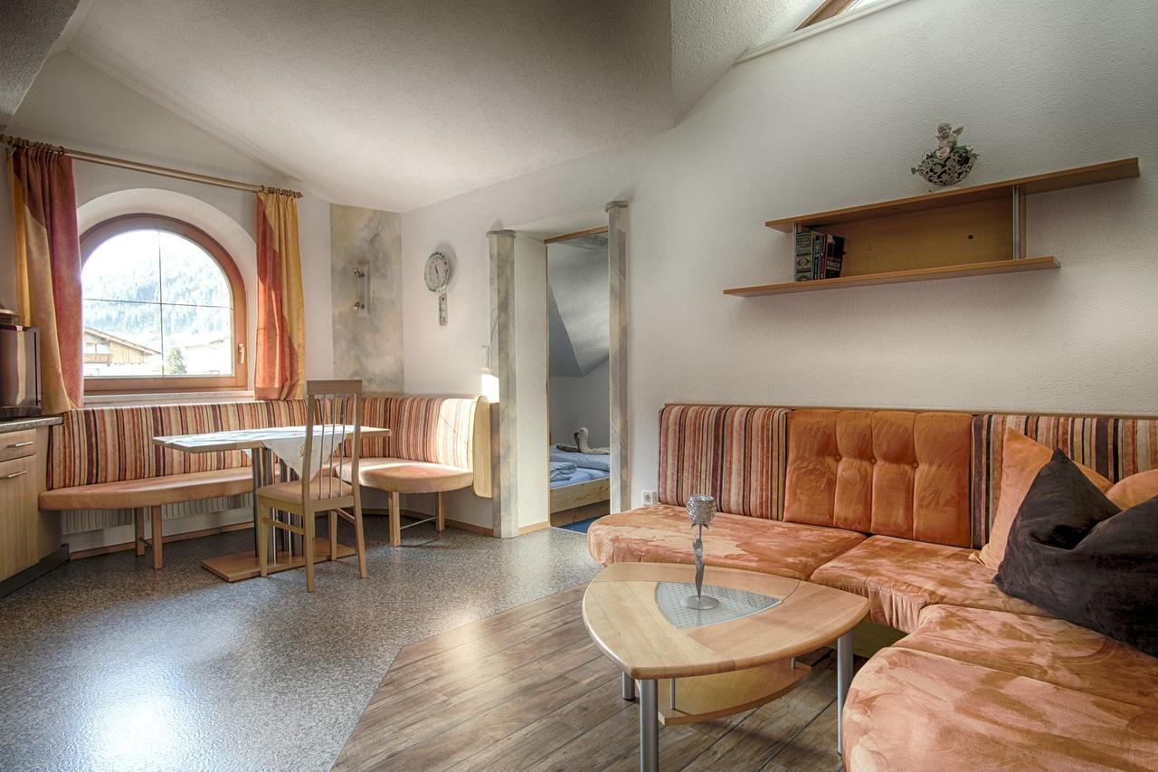 Haus Egger Appartement Neustift im Stubaital Buitenkant foto